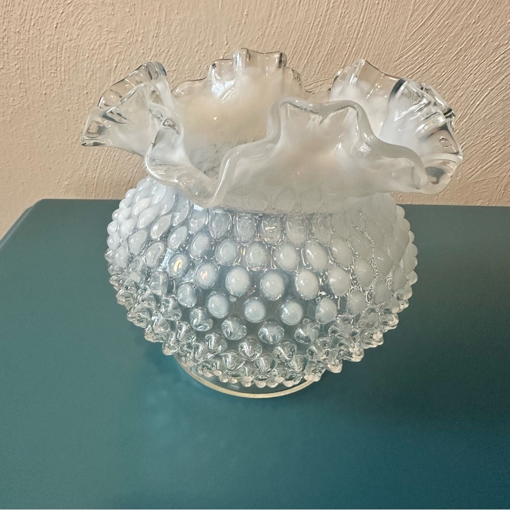 Vintage Fenton Opalescent Hobnail Glass Vase